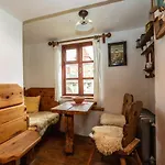 Kata Mateje בית הארחה